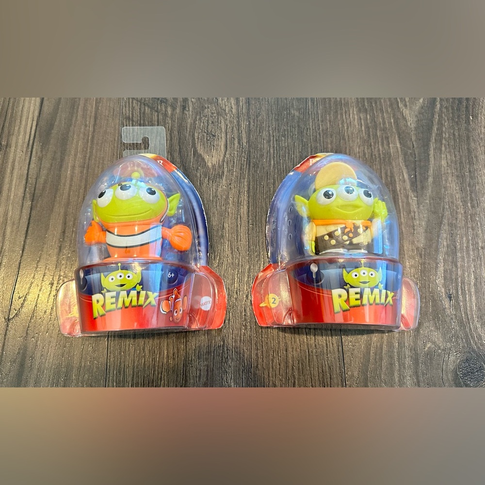 NIP 2 Disney Pixar Remix Figures- Nemo #16 & Russell #12, Toys, Gifts, UP